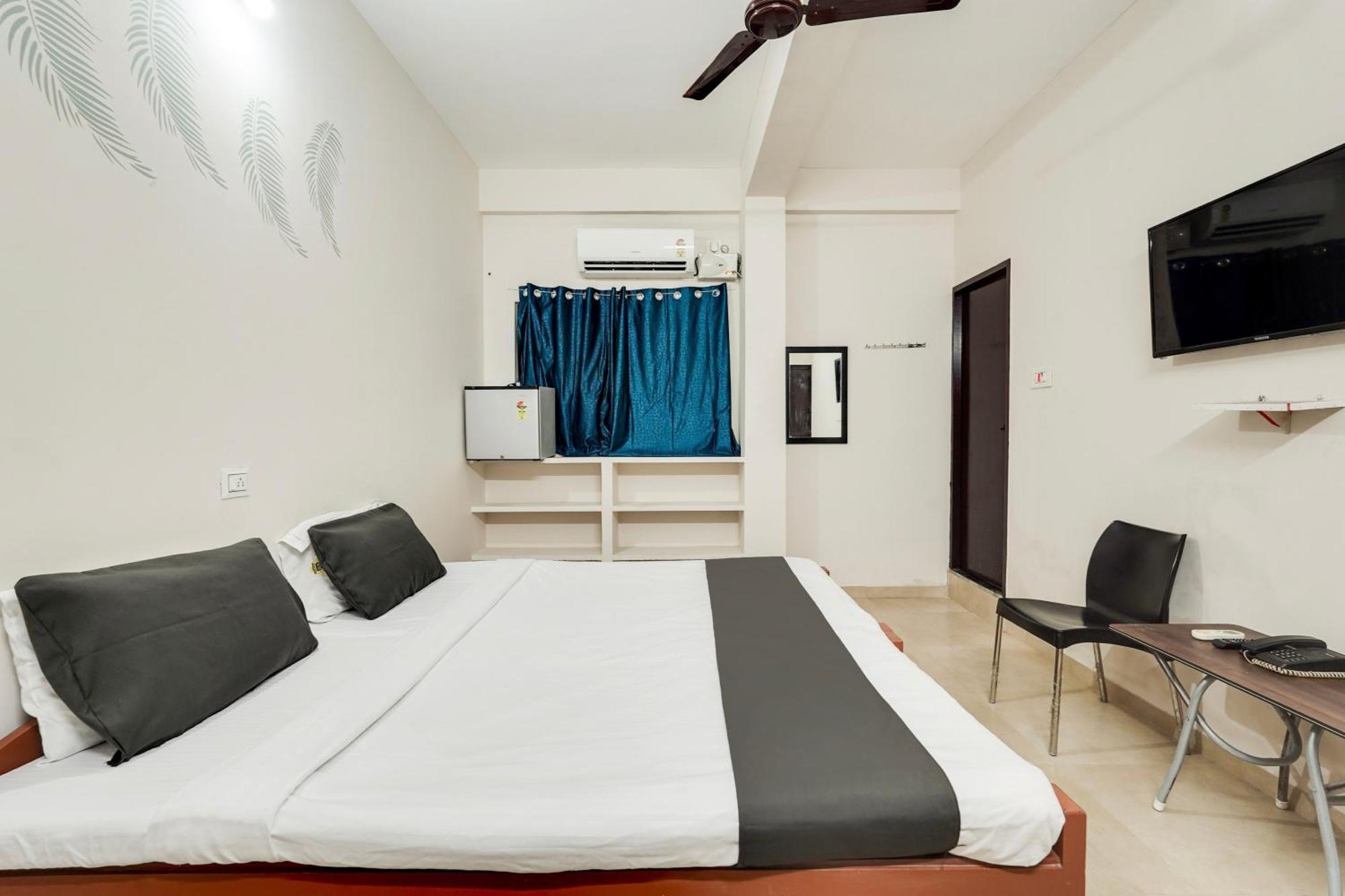 Hotel O Golden Stay Inn Vellore Exteriör bild